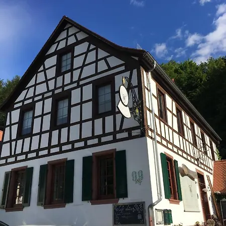 Grossherzoegliches Jaegerhaus Bensheim Exterior photo